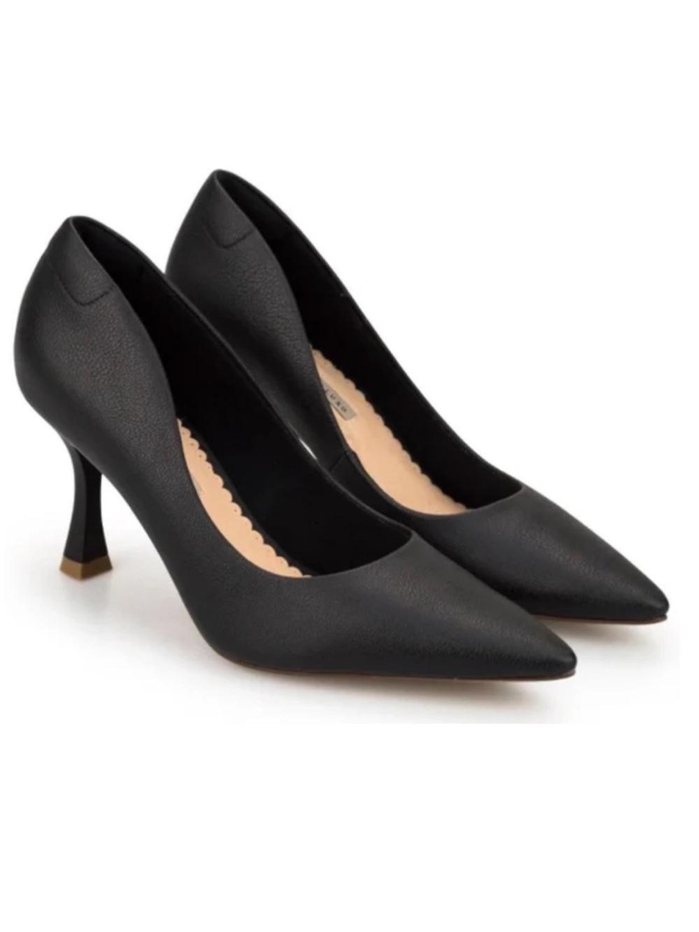 New Classic Black leather Pointed Toe Pumps heels size 6 stylish comfort elegant
